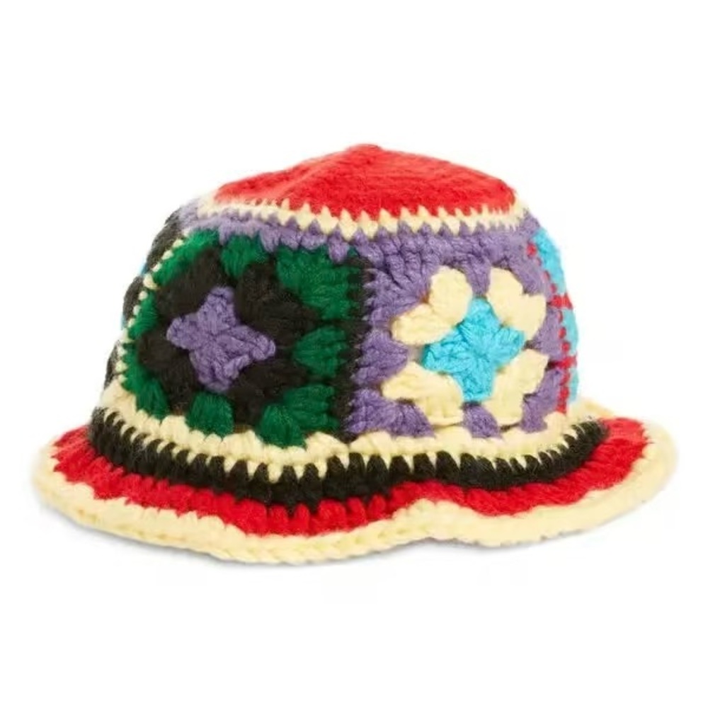 Stahl hand knit bucket hat. ❤️